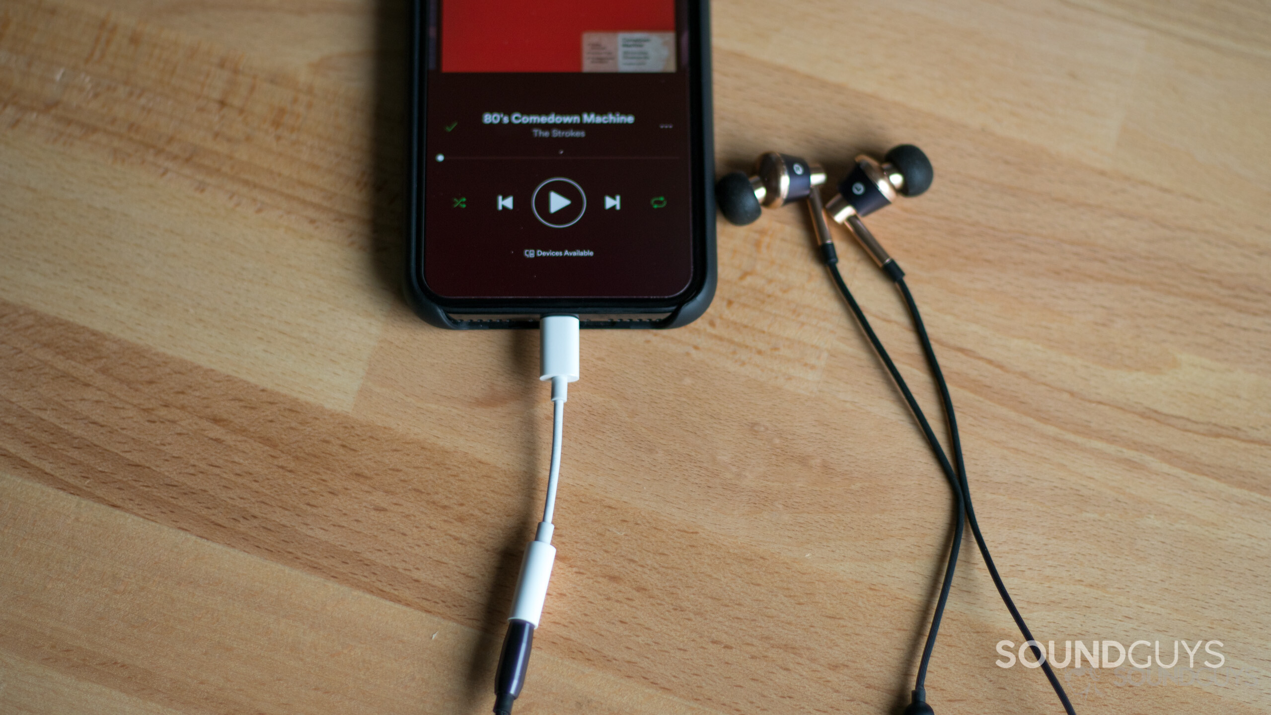 1MORE Triple-Driver In-ears-7 The earbuds plugged into the dongle.